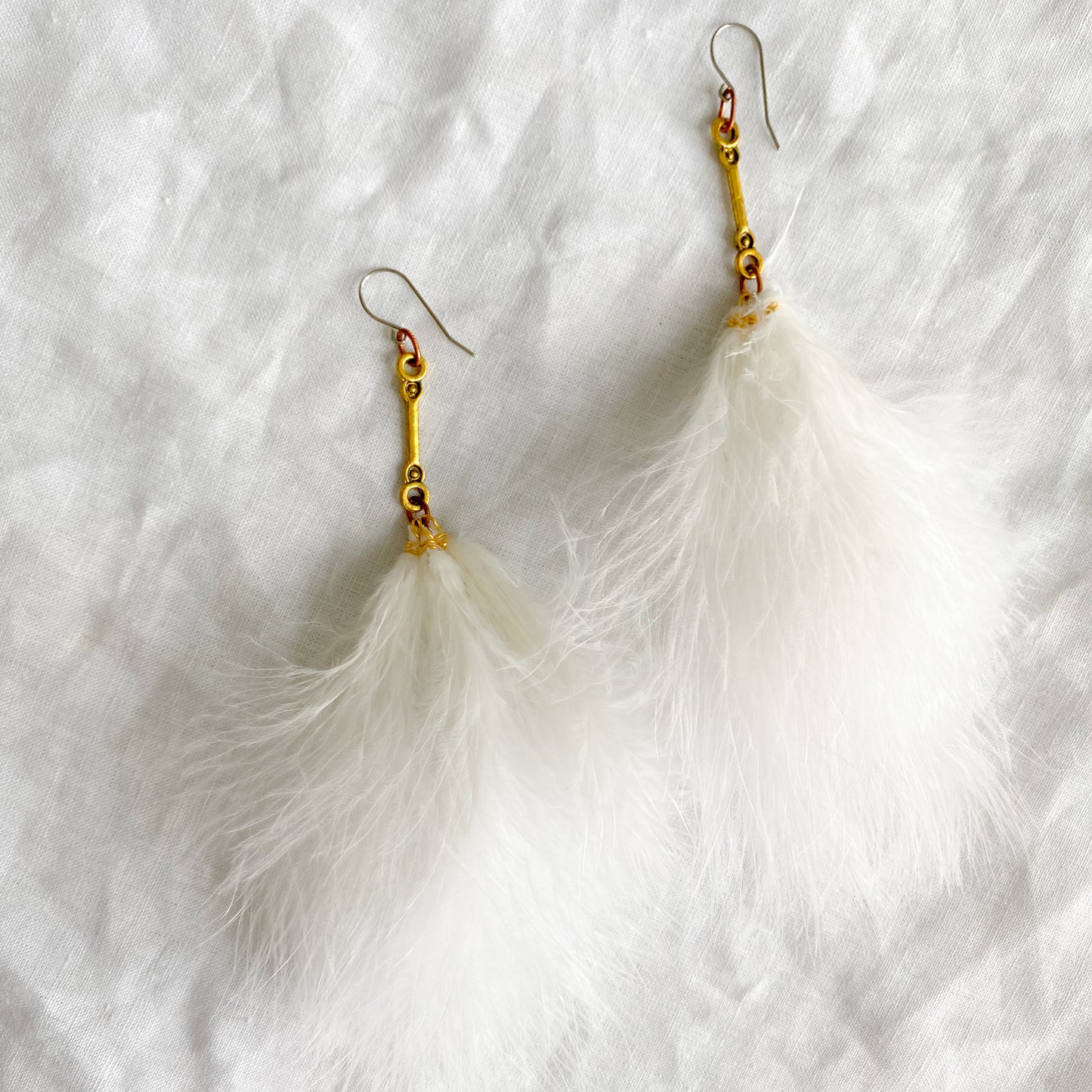 Bellestyle doheny earrings white maribou feather long