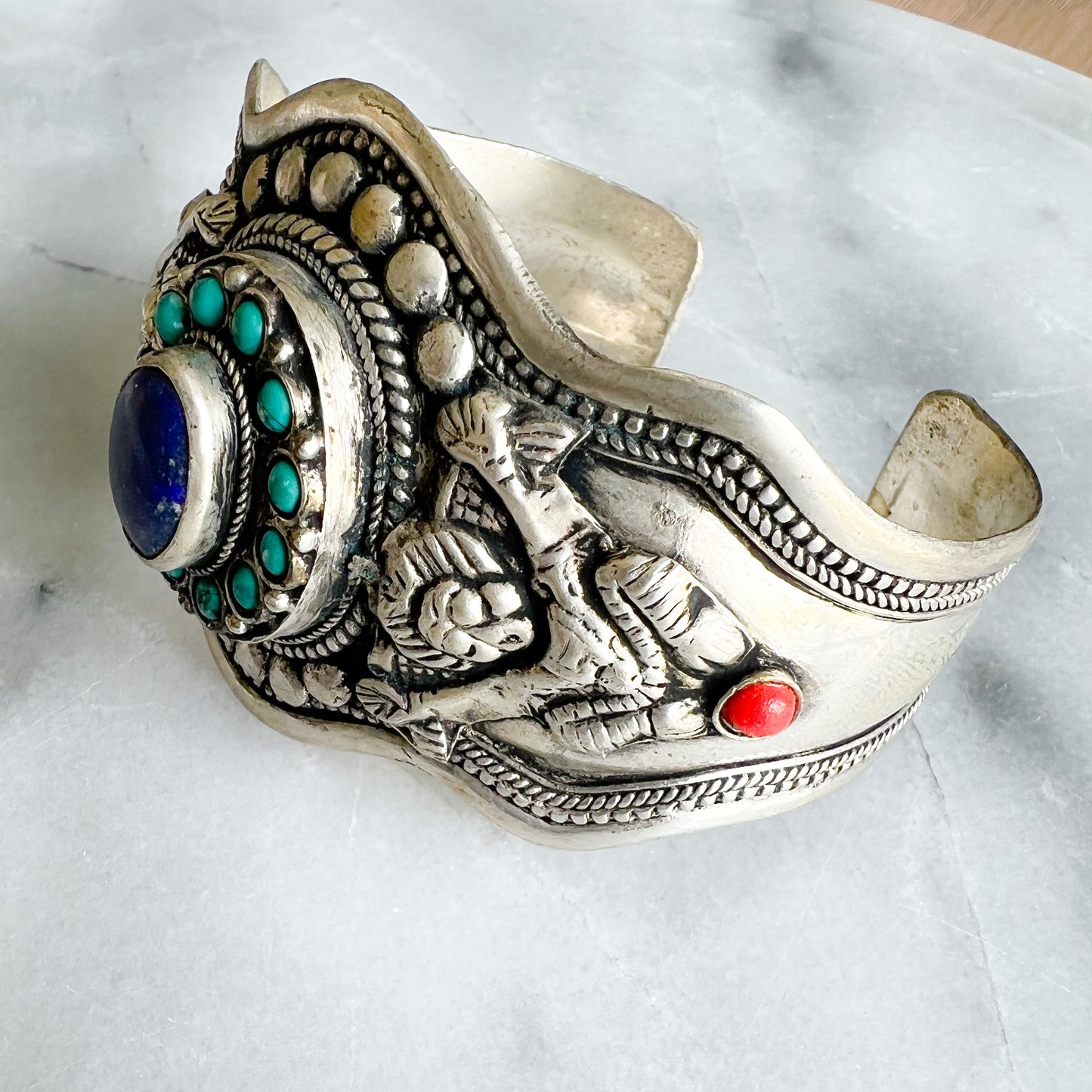 Aztec Lapis Lazuli Cuff Bracelet - BelleStyle