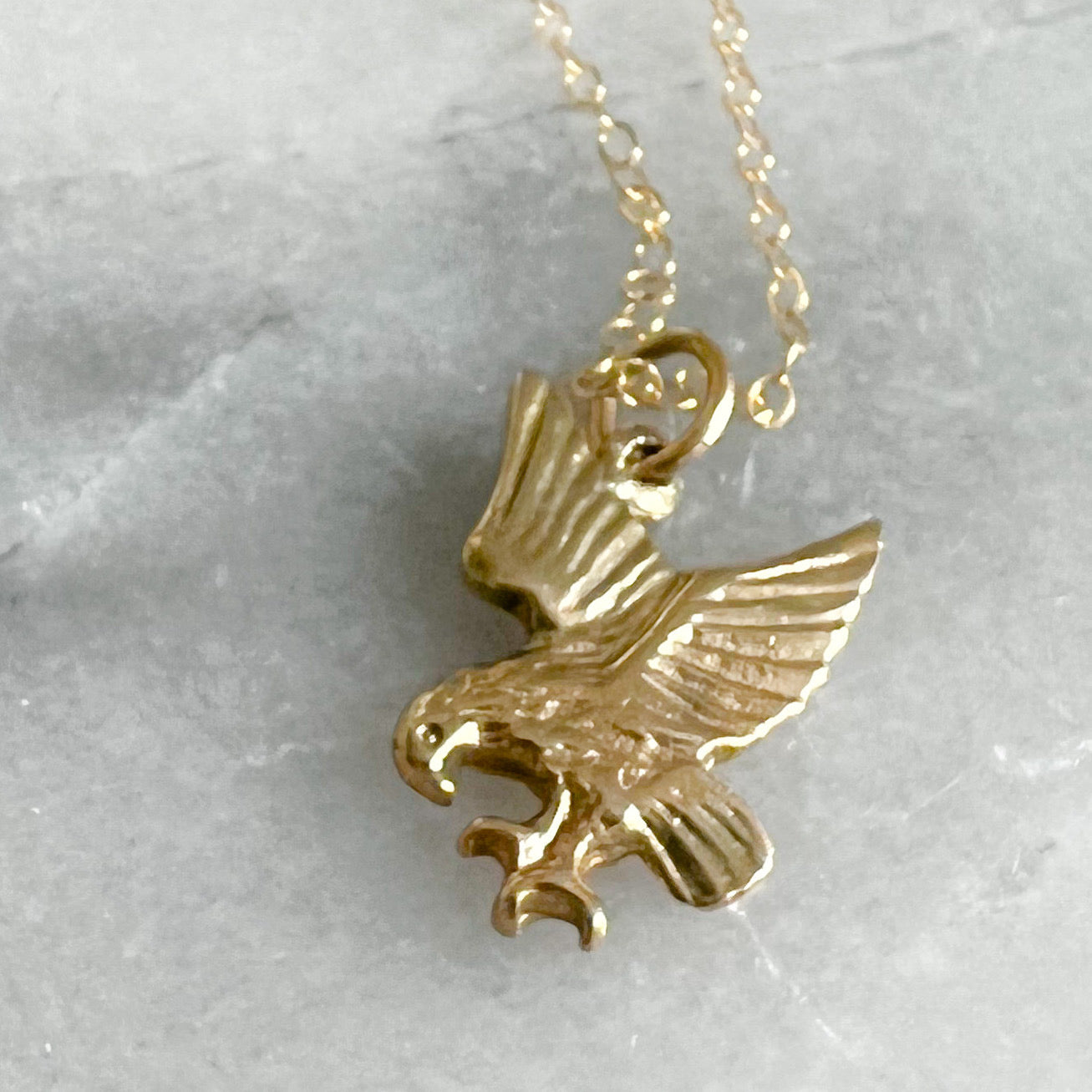 Vintage Flying Eagle Gold Necklace - BelleStyle