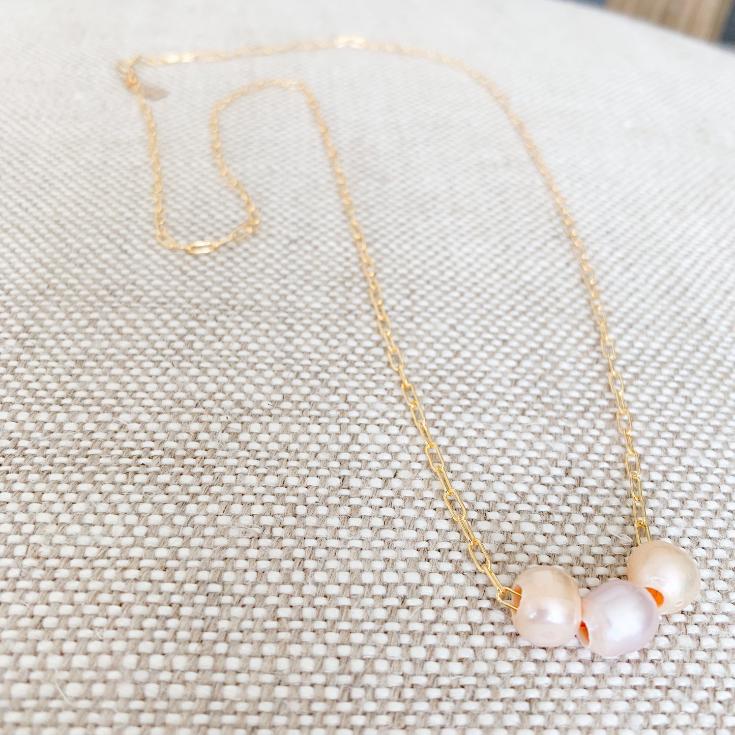 SILBY Necklace - BelleStyle
