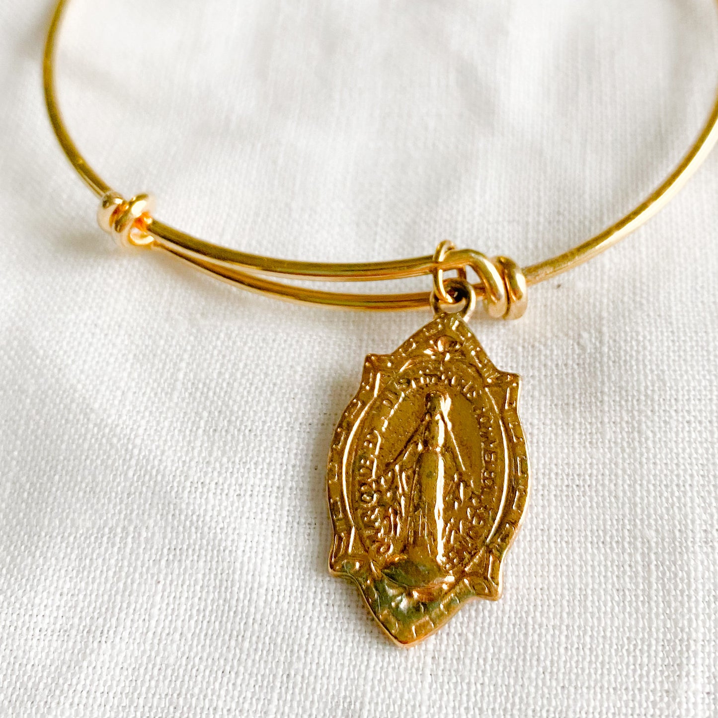 Miraculous Medal Bracelet - BelleStyle