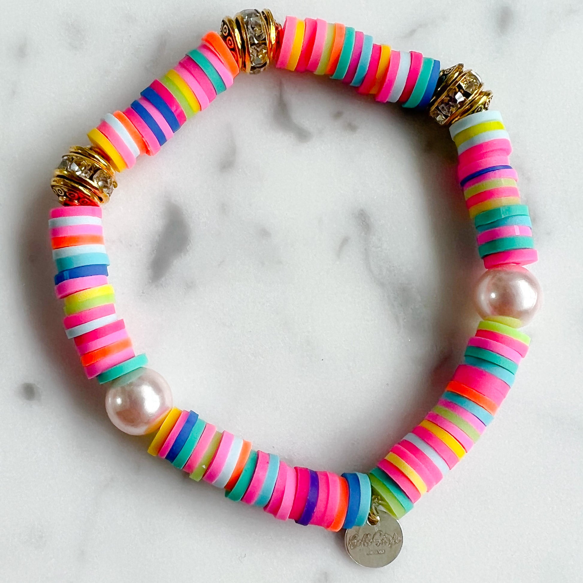 Rainbow Goldie Pearl Bracelet - BelleStyle