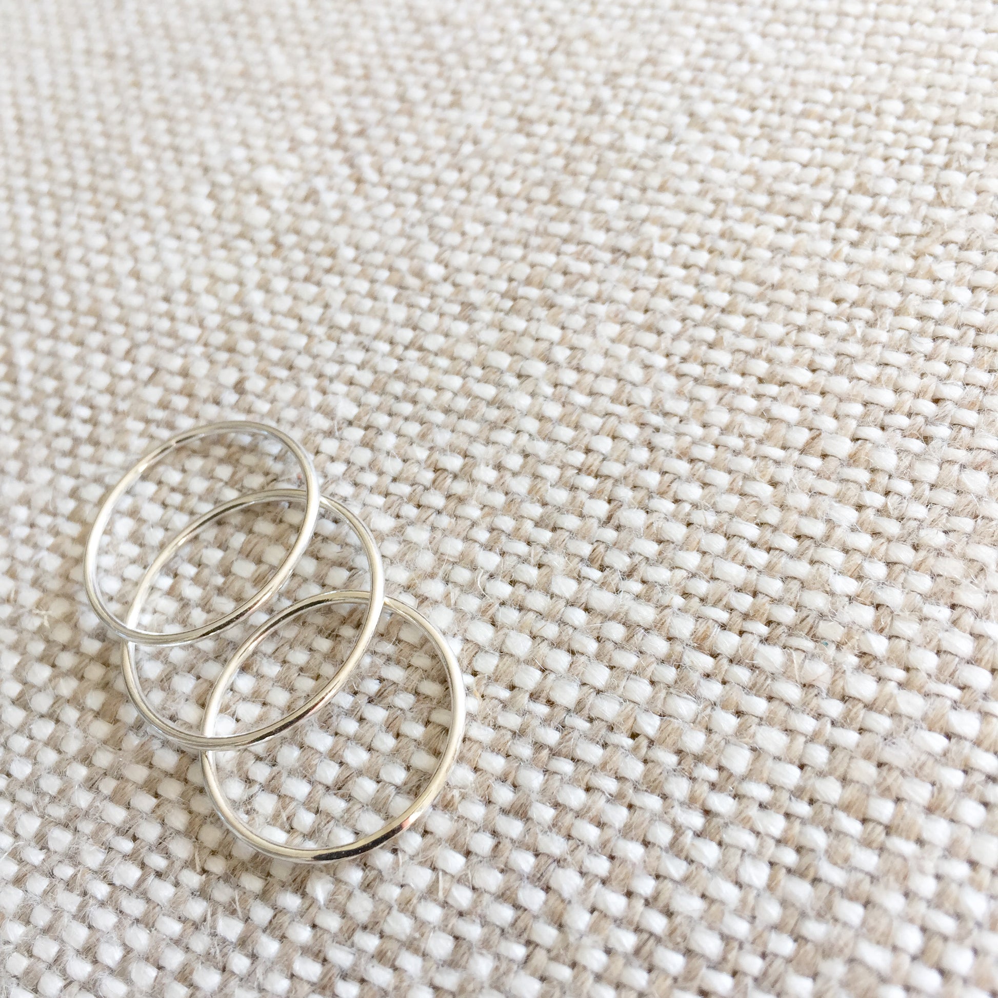 Lacy Silver Ring - BelleStyle